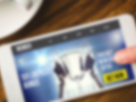 Andrade y Charlo en posición de enfrentarse para ver quién da el paso adelante